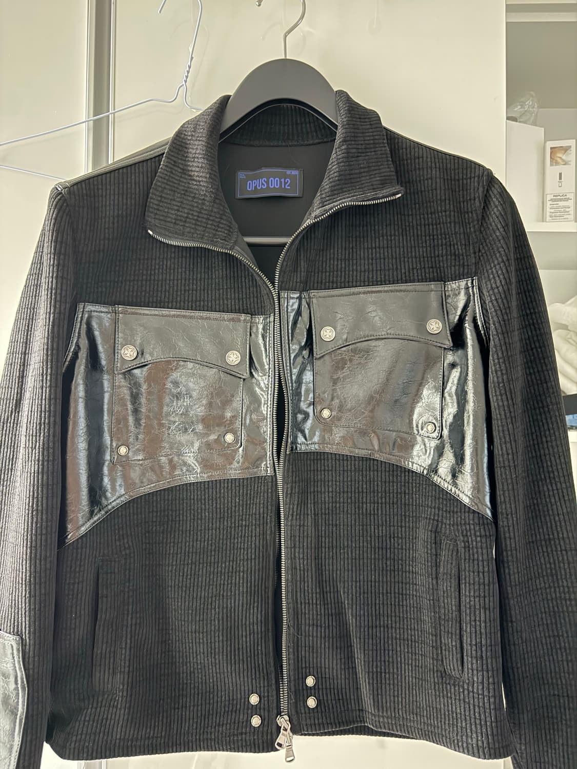 오퍼스 OP. 03 COMBAT LEATHER PATCH KNIT-ZIP 상품이미지4