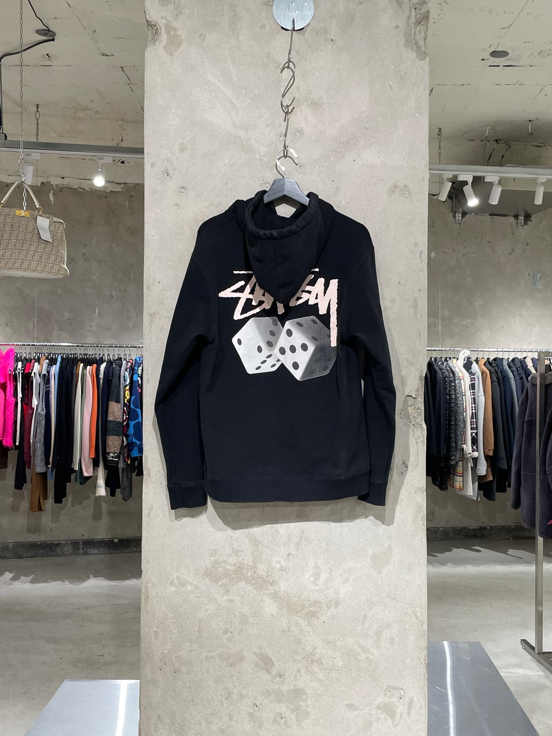 스투시 블랙 롤 더 다이스 스웻 후디 상품이미지6