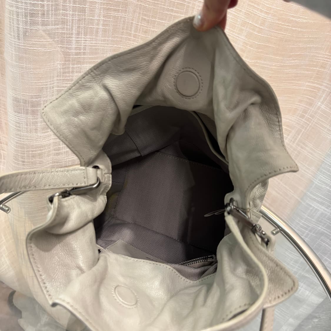 정품 루즈앤라운즈 가죽 토트백     상품이미지7