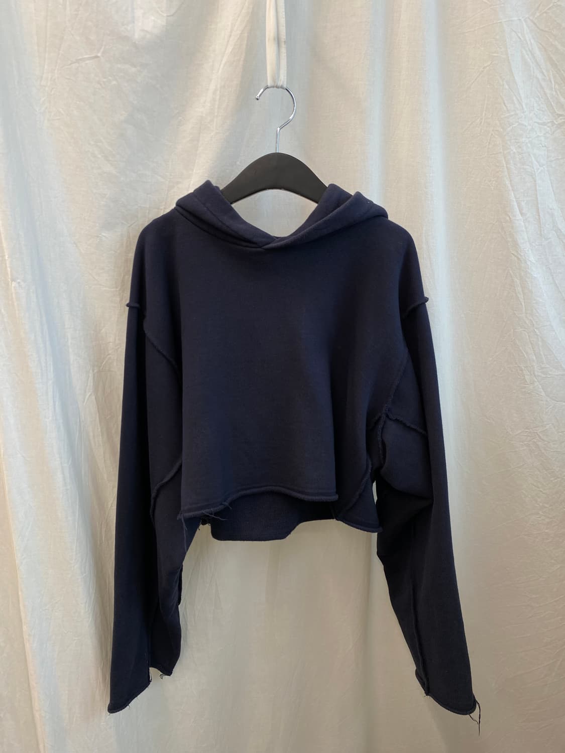 S/E/O 네이비 크롭 후드맨투맨(F) 상품이미지2