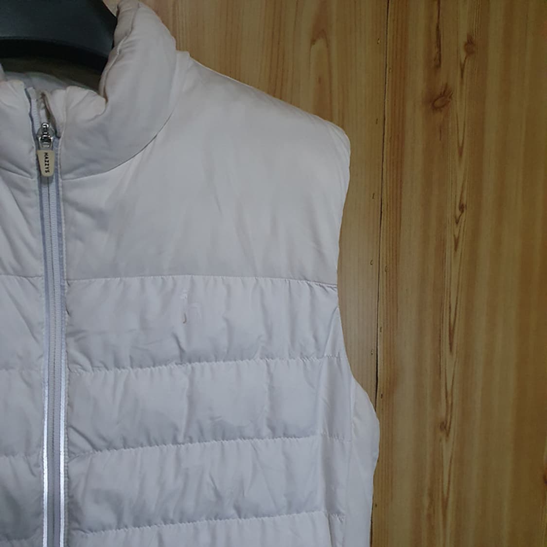 헤지스 패딩 조끼 105 상품이미지2