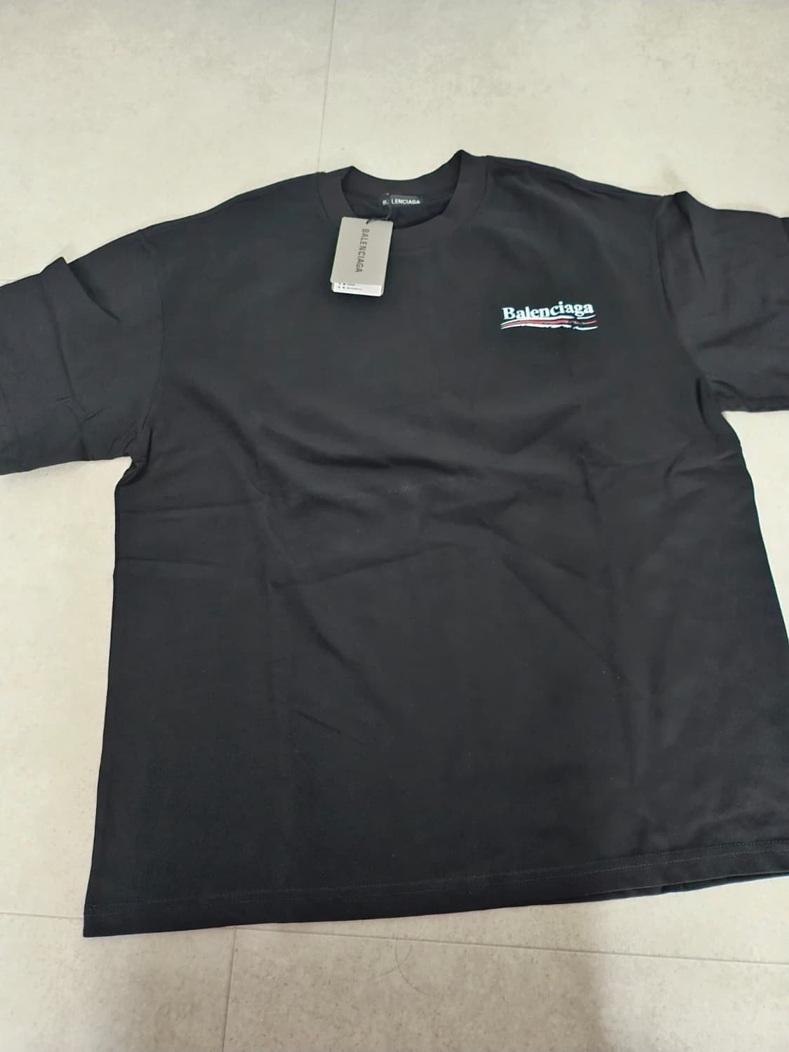 발렌시아가 반팔 티셔츠 [size95] 상품이미지1