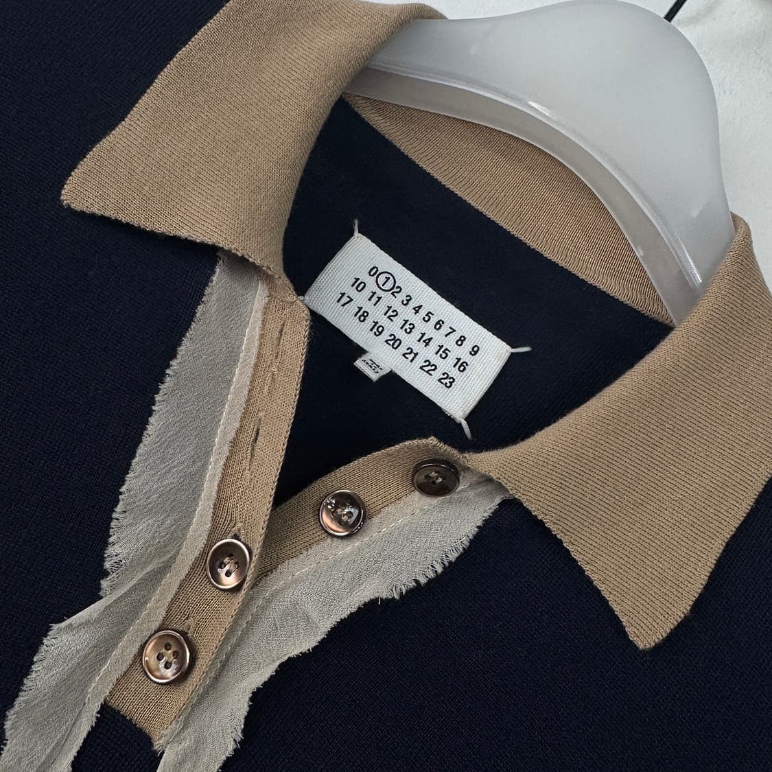 메종 마르지엘라 쉬폰 트리밍 폴로 니트 탑 상품이미지4