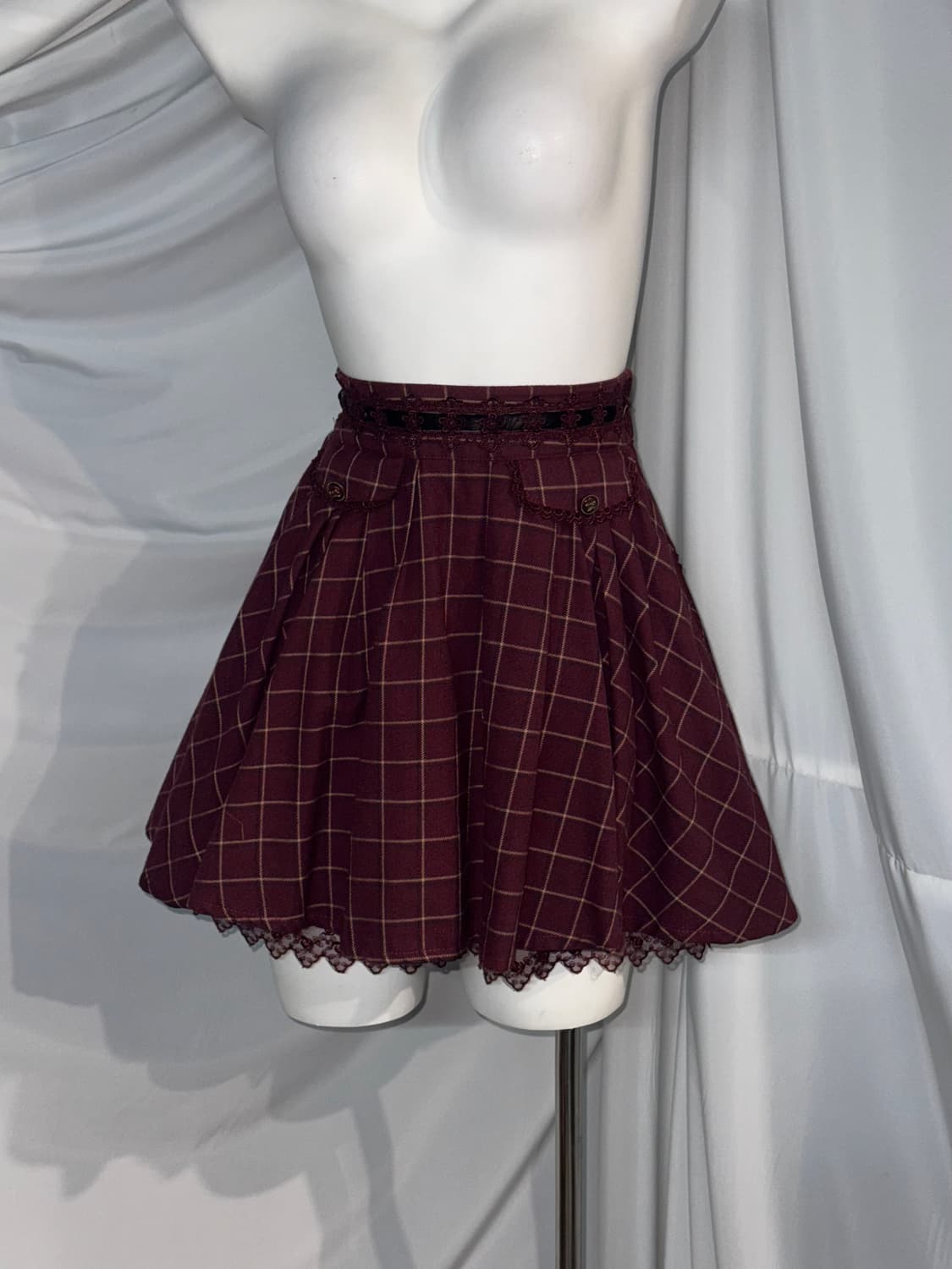 Axes Femme 엑시즈팜 버건디 체크 아일렛 프릴 블레이저 코디세트  상품이미지2