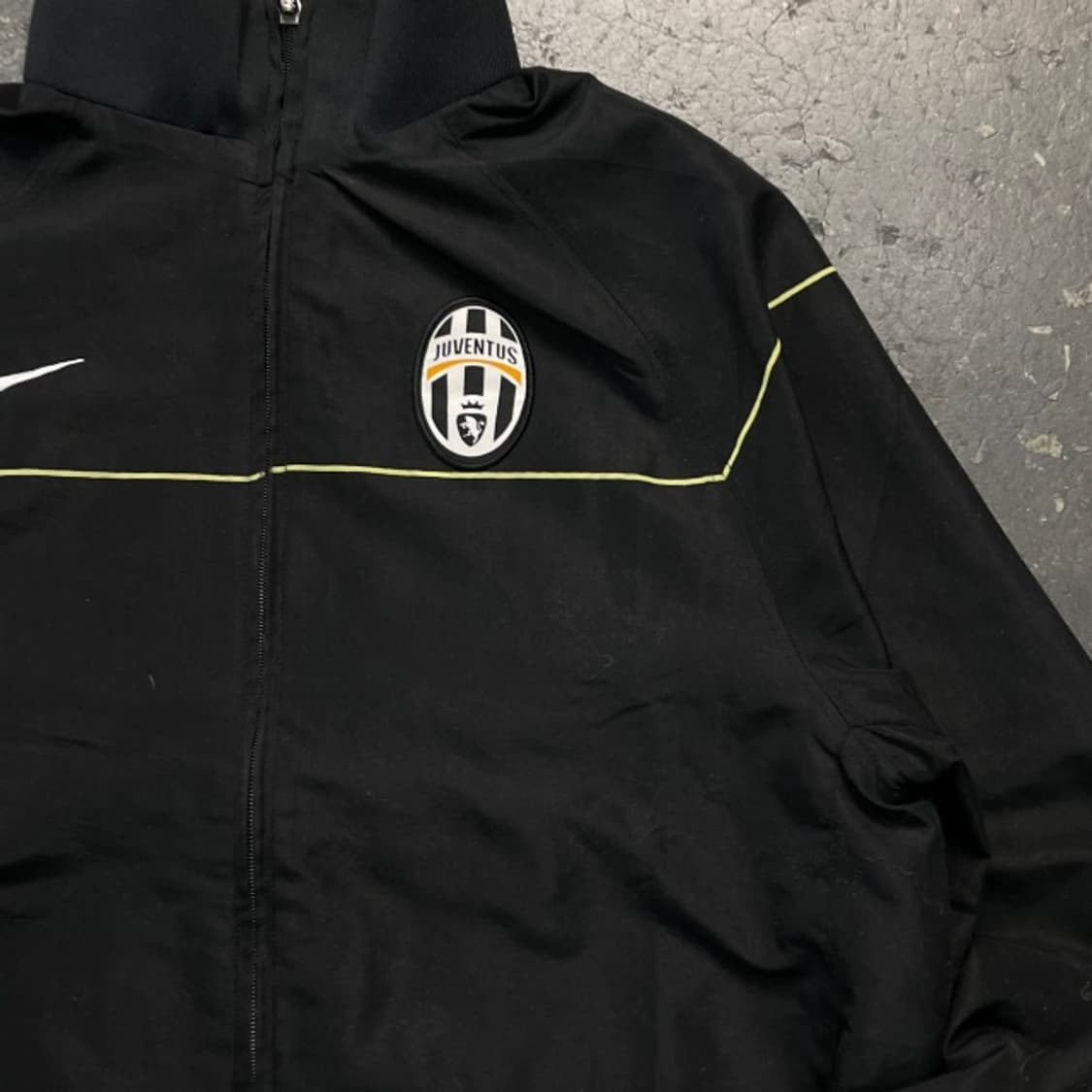 100 나이키 유벤투스 바람막이 상품이미지2