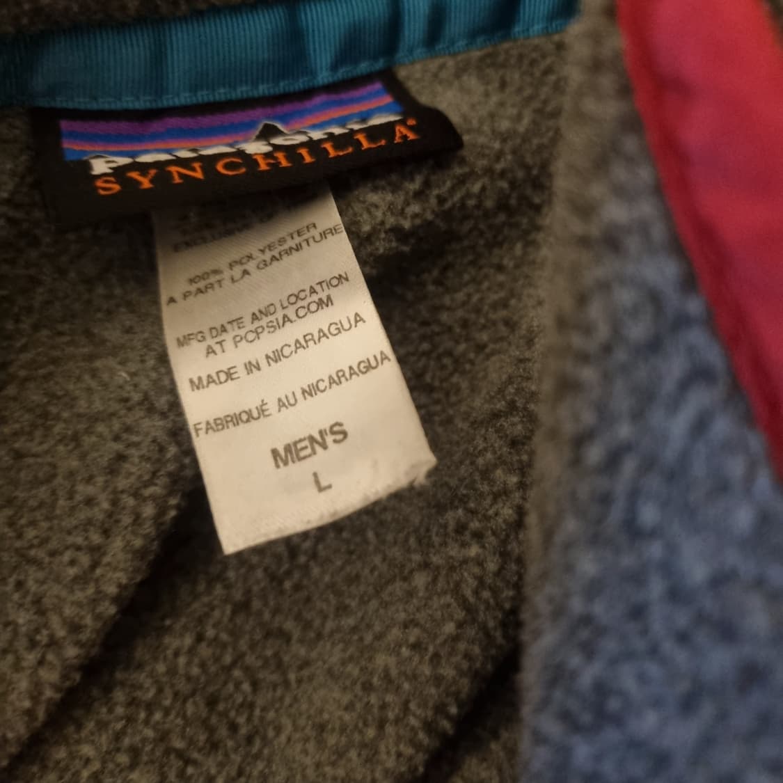 파타고니아 신칠라 그레이 레드L 상품이미지2