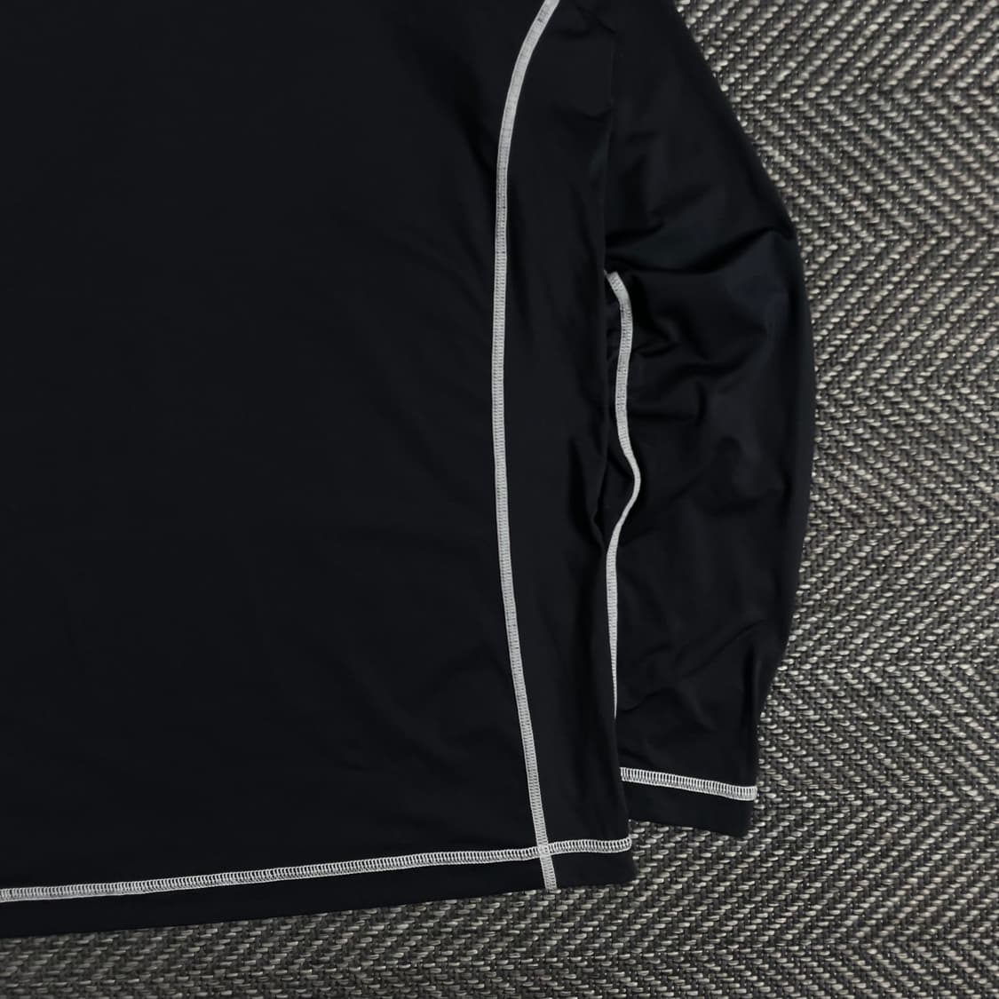 오클리 아이콘 로고 아웃 스티치 트레이닝탑 y 3209 상품이미지3