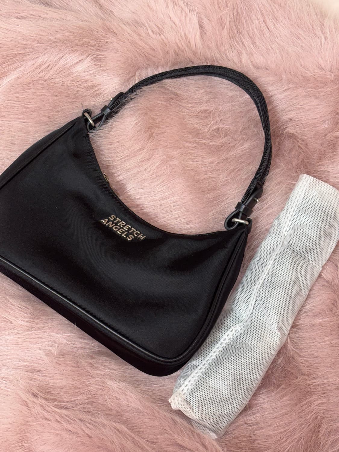 스트레치엔젤스 선미 나일론 호보백 상품이미지1