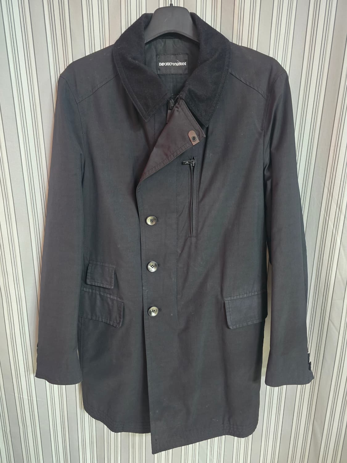 (52) [EMPORIO ARMANI]엠포리오 아르마니 블랙 자켓 상품이미지1