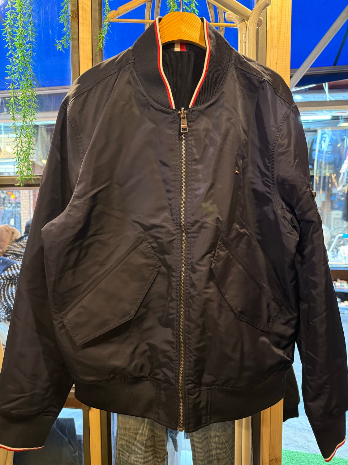 타미힐피거 리버시블 봄버 자켓 상품이미지1