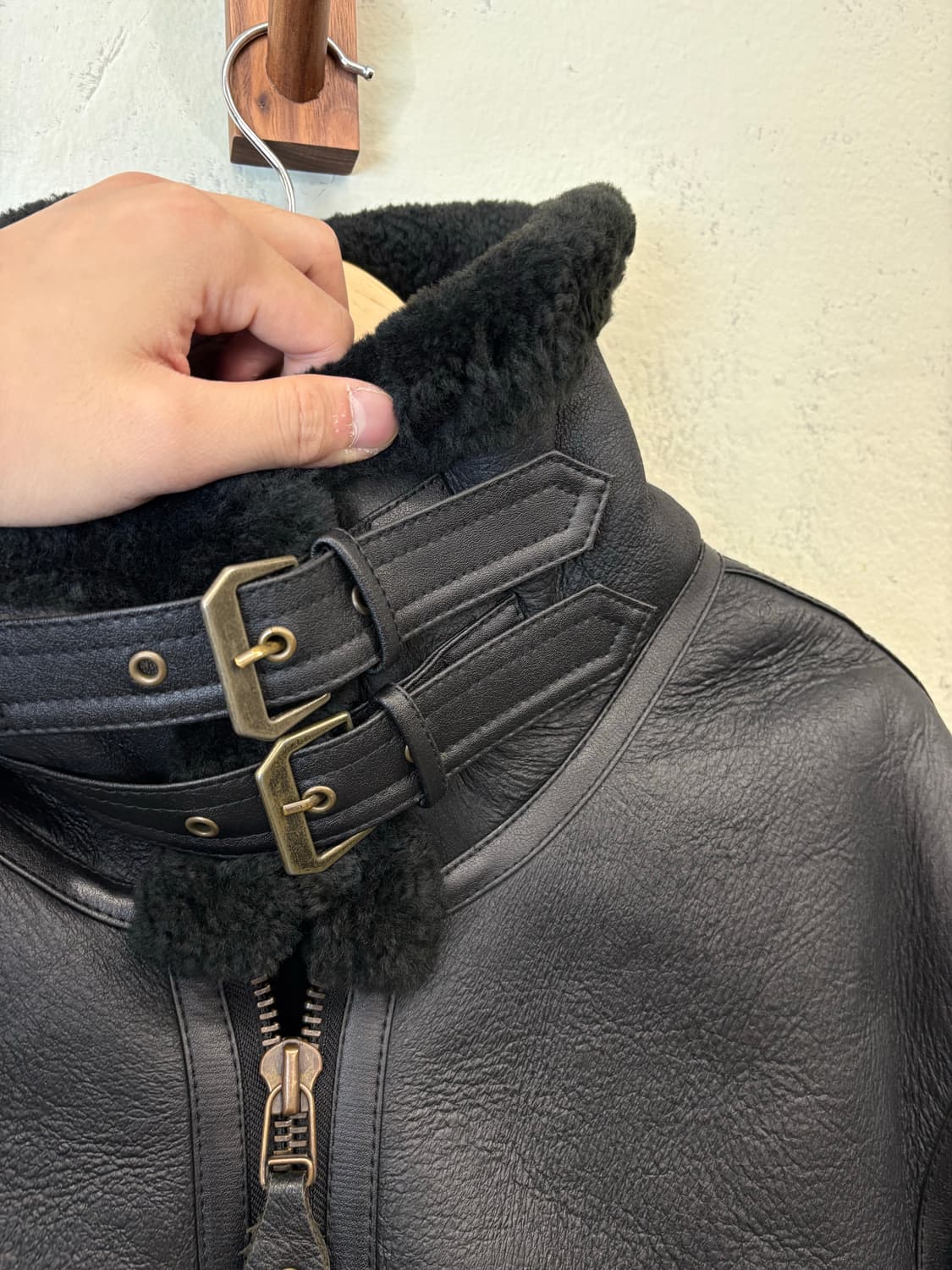 B-3 오리지날 플라이트 무스탕 자켓 블랙 상품이미지6