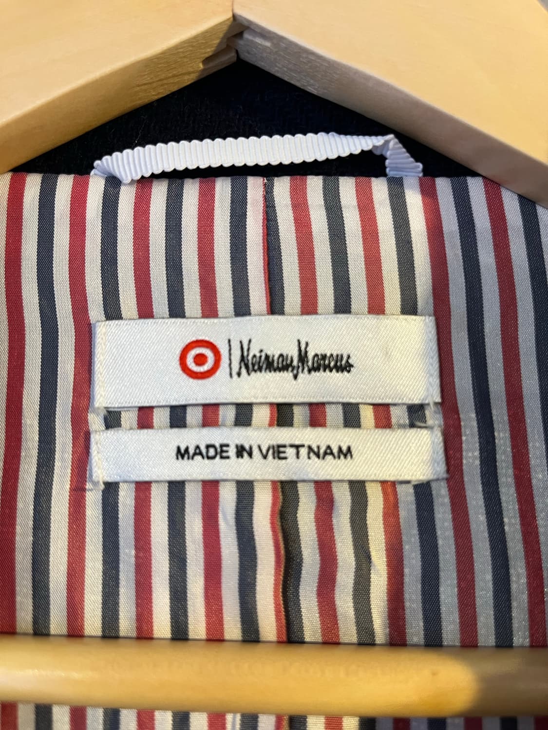 톰 브라운 × 니만마커스 × 타겟 울 블레이져 상품이미지3