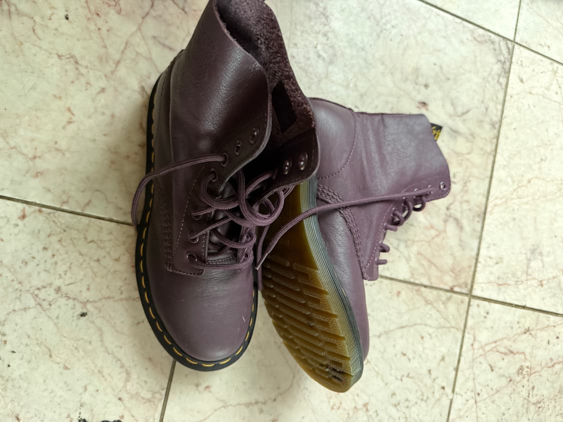 닥터마틴 8홀 바이올렛 37사이즈 상품이미지3