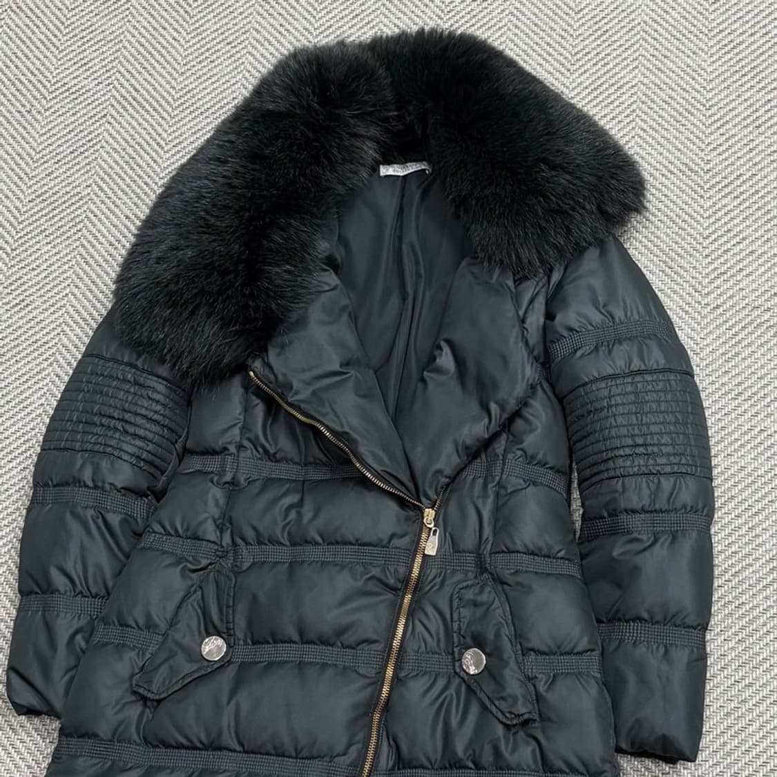 베르사체 리얼퍼 카라 패딩 자켓 v1796 상품이미지5