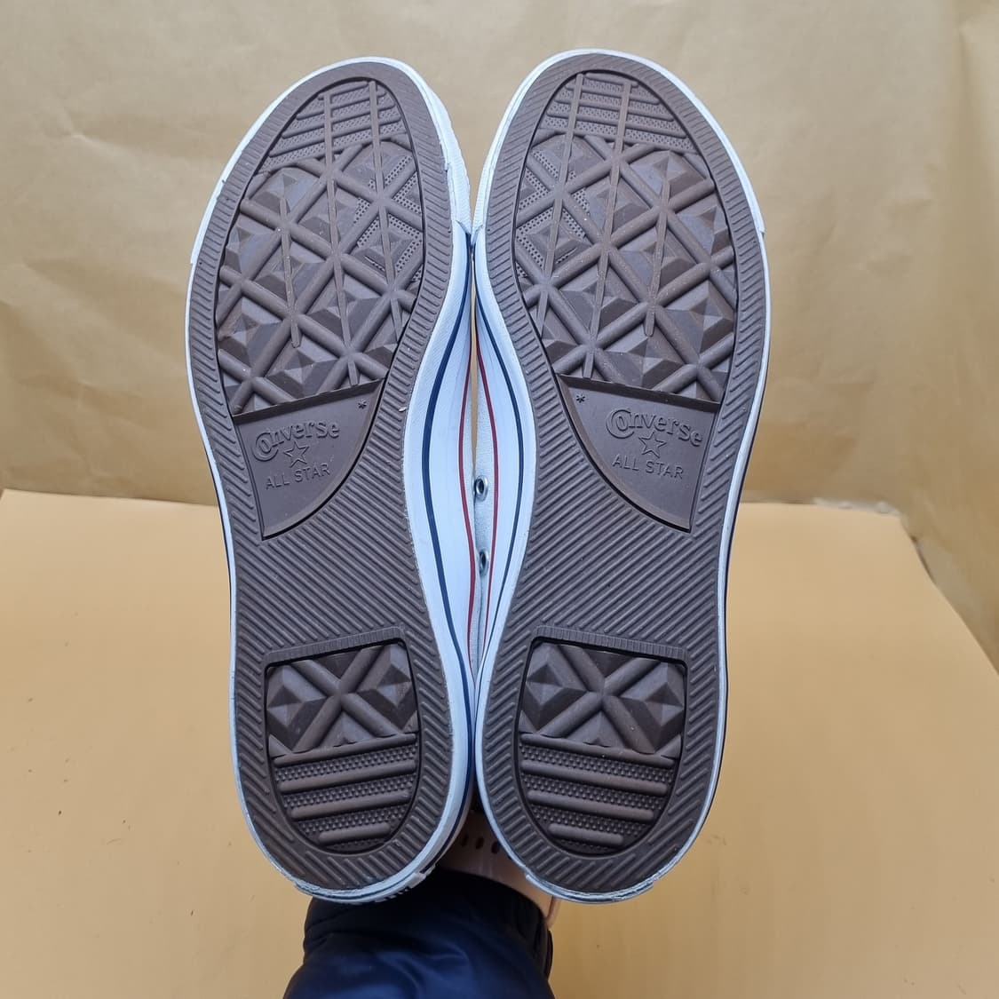 컨버스 올스타 클래식 화이트 스니커즈 280. 상품이미지3