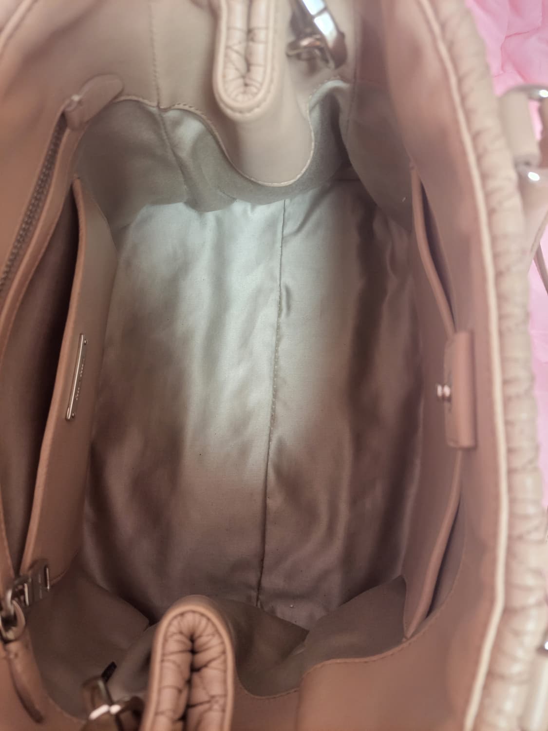 정품)급처상태좋음!미우미우 마틀라쎄나파크리스탈2way사첼토트크로스백가방 상품이미지5