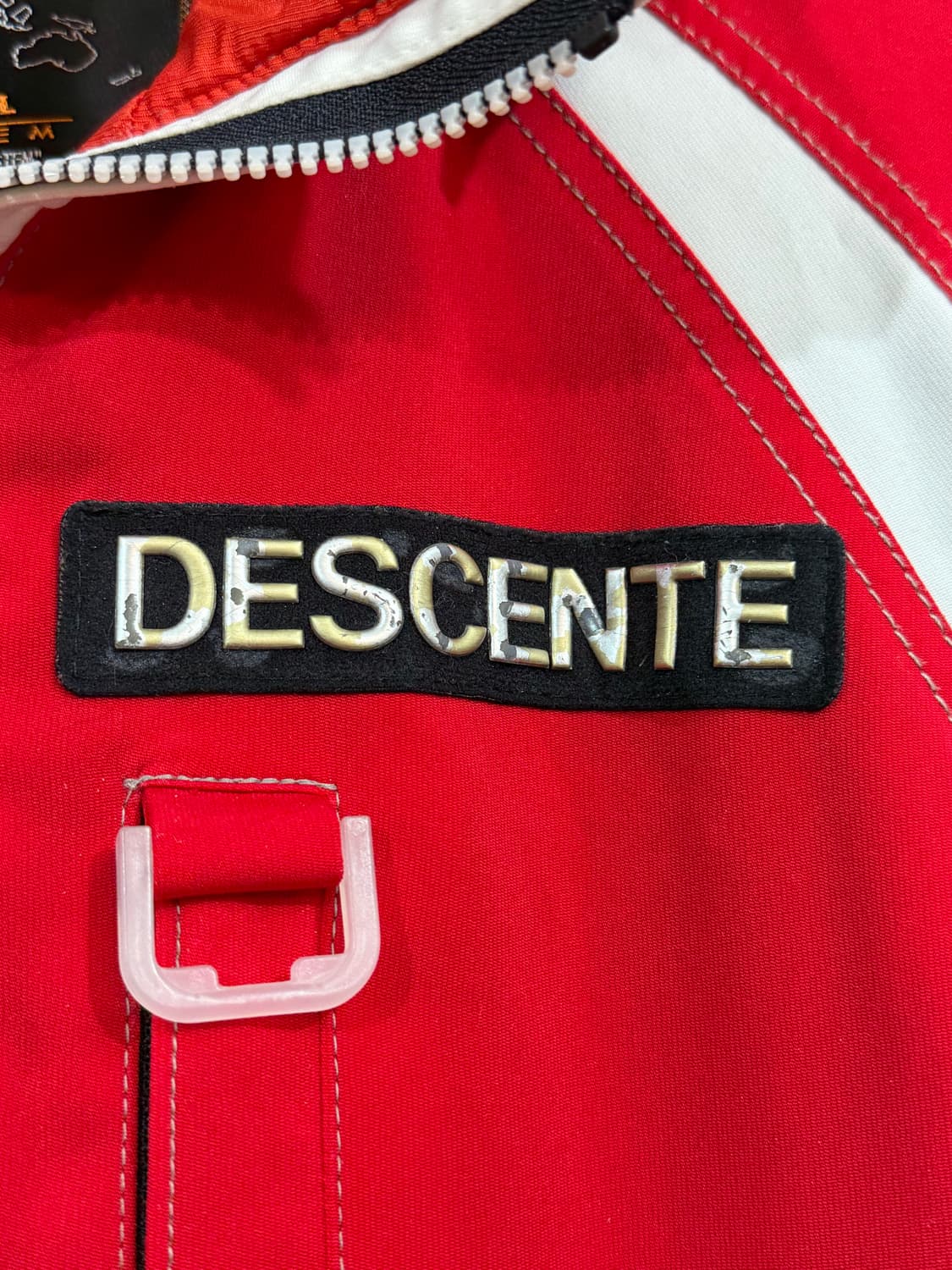 DESCENTE 데상트 캐나다 태그호이어 GMC 스폰 자켓 상품이미지9