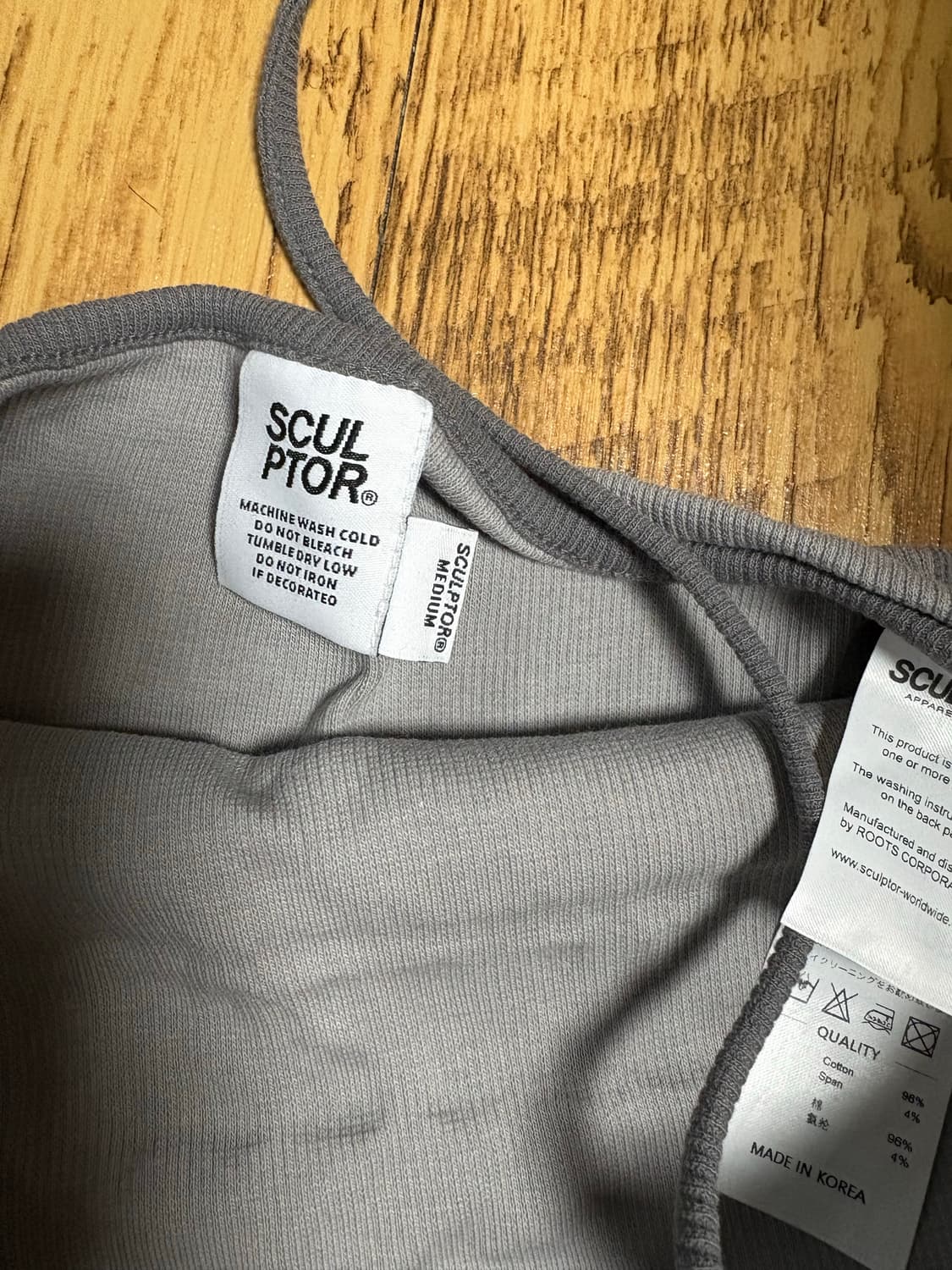 Sculptor 스컬프터 홀터넥 탑 그레이 상품이미지4