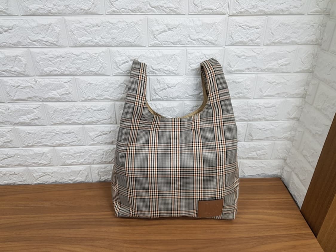 닥스 토트백 (정품 DCBA 0E981 01) 상품이미지1