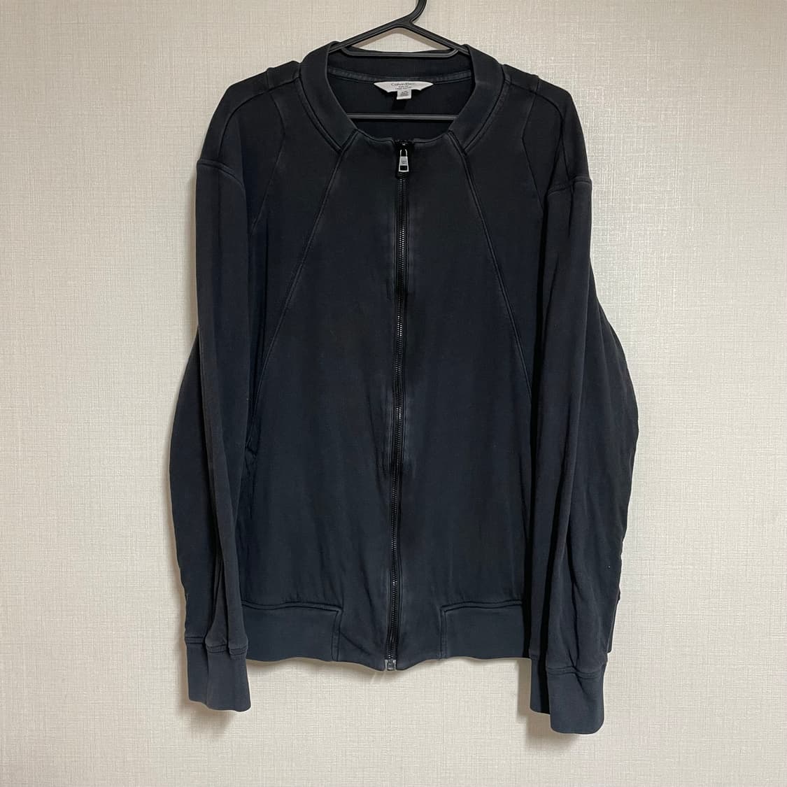 CALVIN KLEIN BLACK ZIP UP 상품이미지4