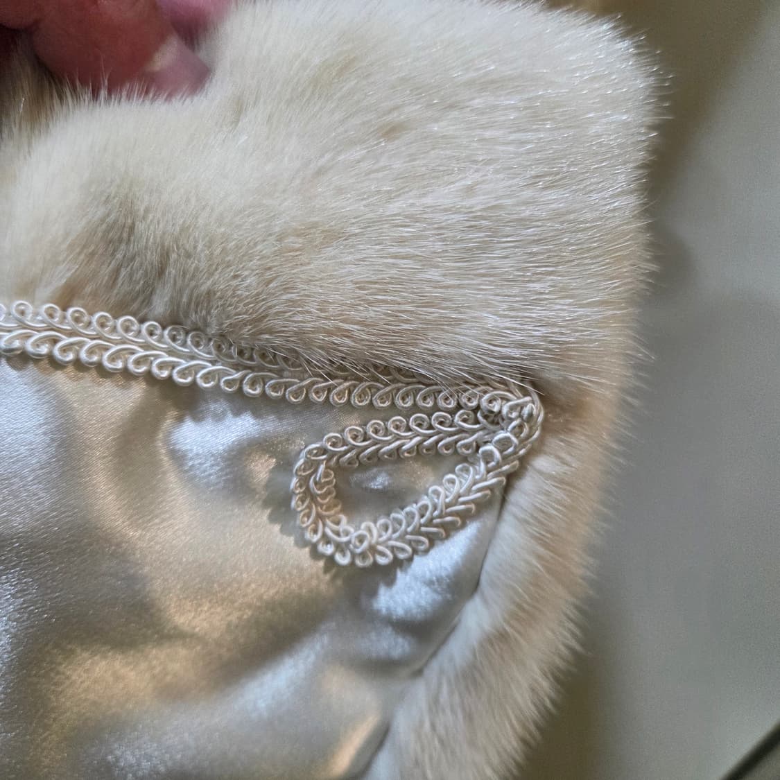 손정완 후드 밍크 베스트 상품이미지6