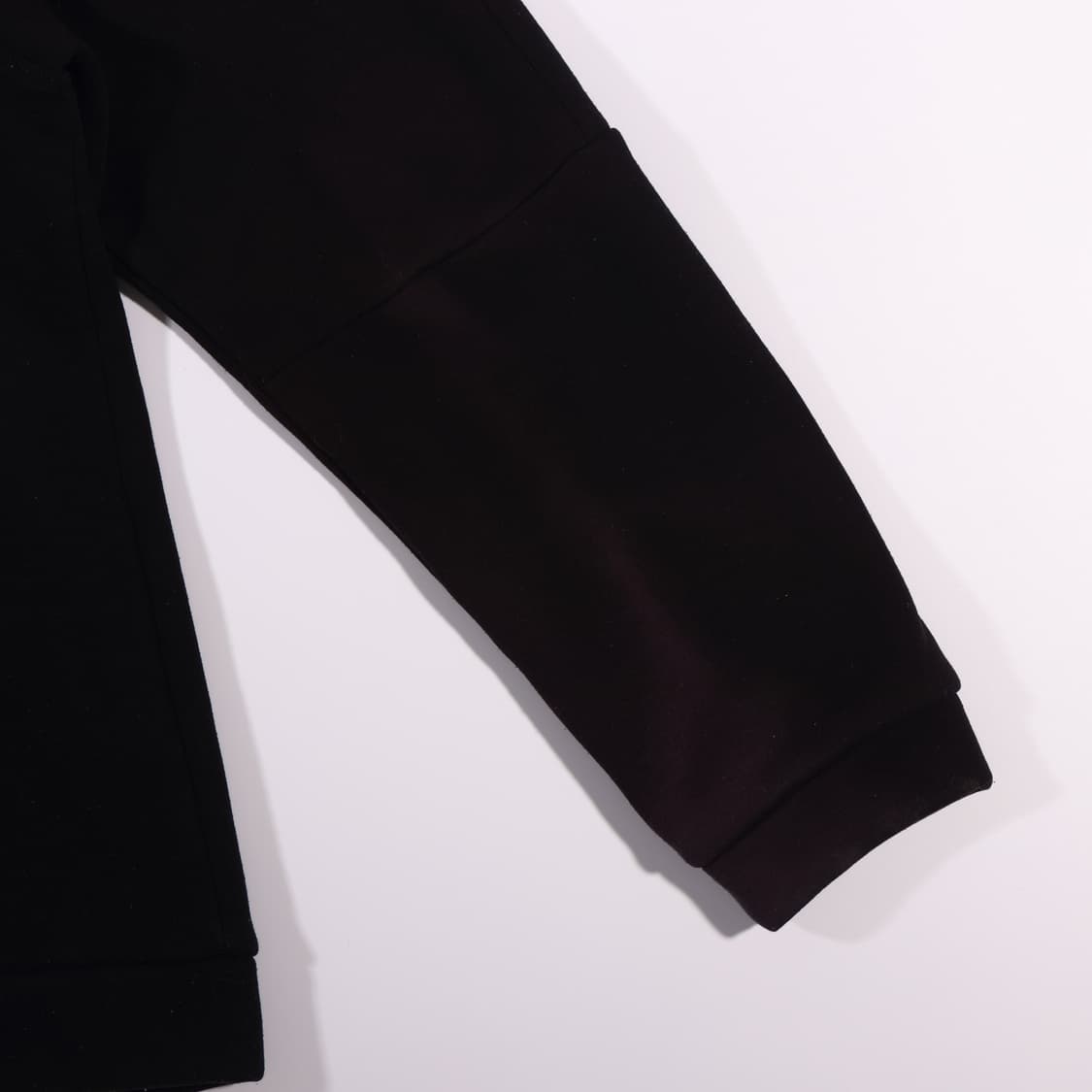 데상트 로고 후드티 B221 상품이미지3