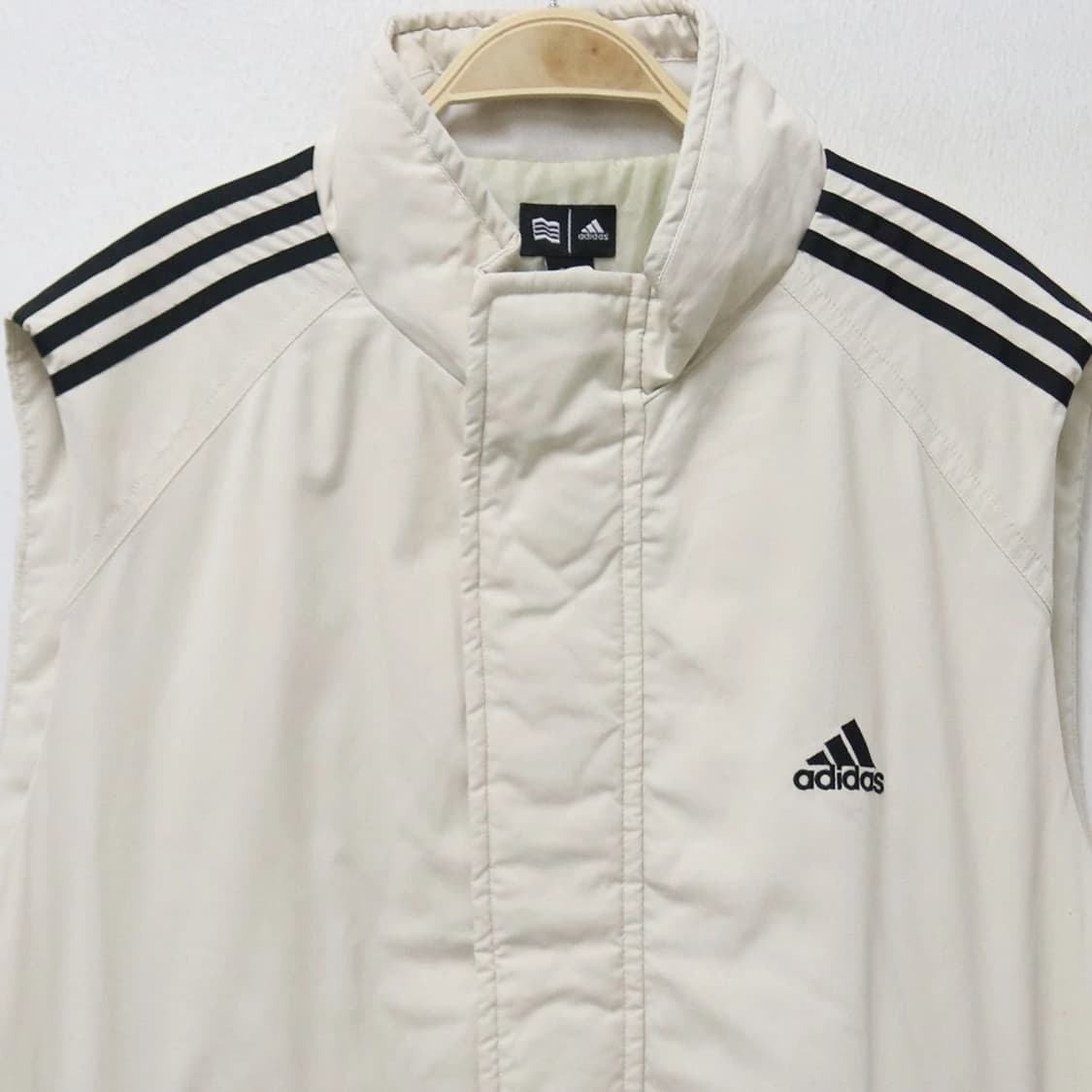 아디다스 라이트 패딩 베스트 63261 상품이미지3