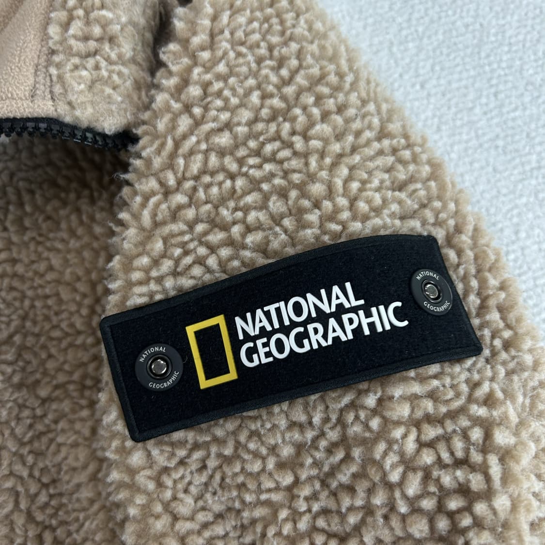 내셔널지오그래픽 뽀글이 후드집업 베이지 m 상품이미지3