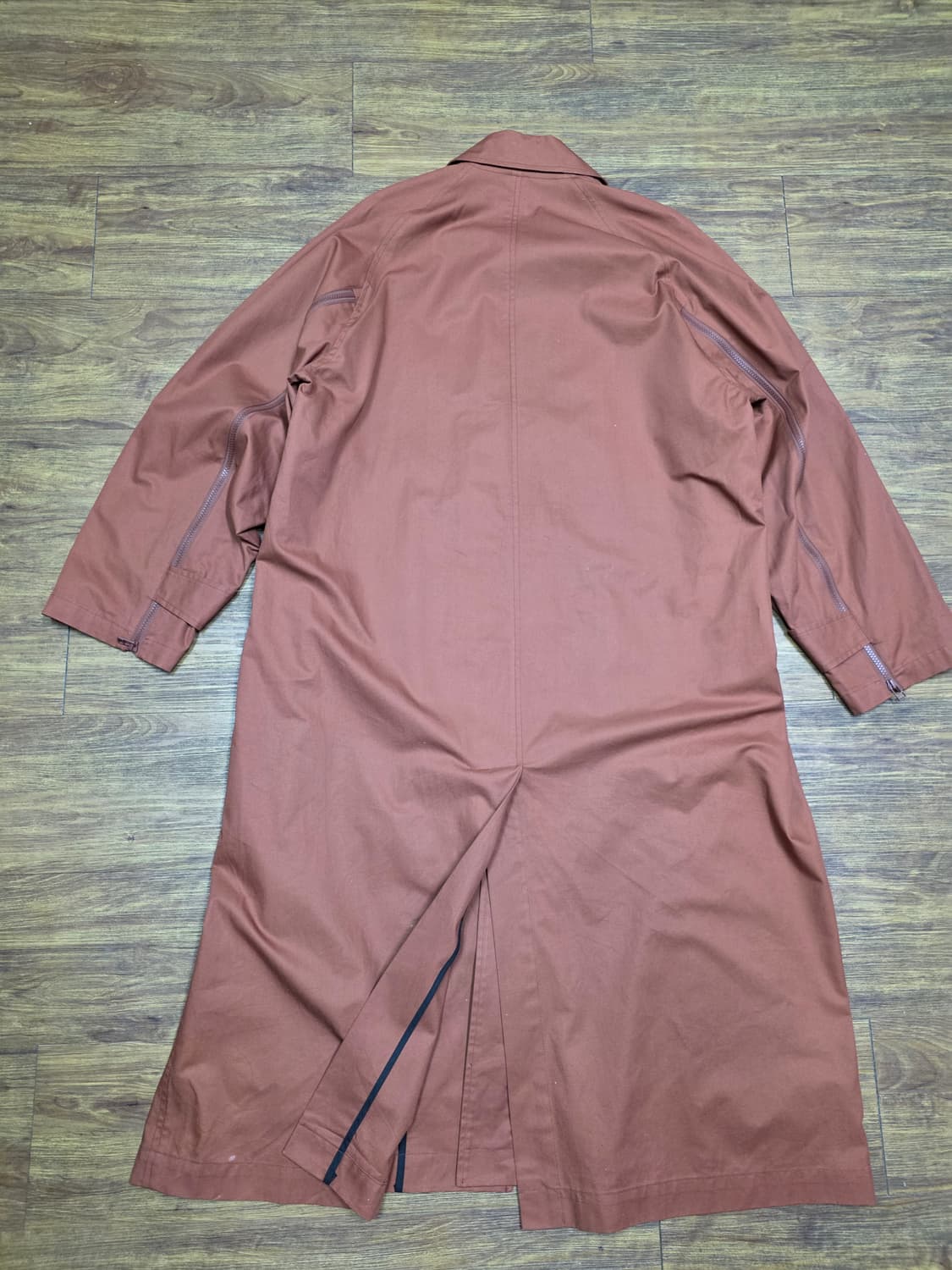 아웃스탠딩 지퍼포인트 코트 상품이미지9