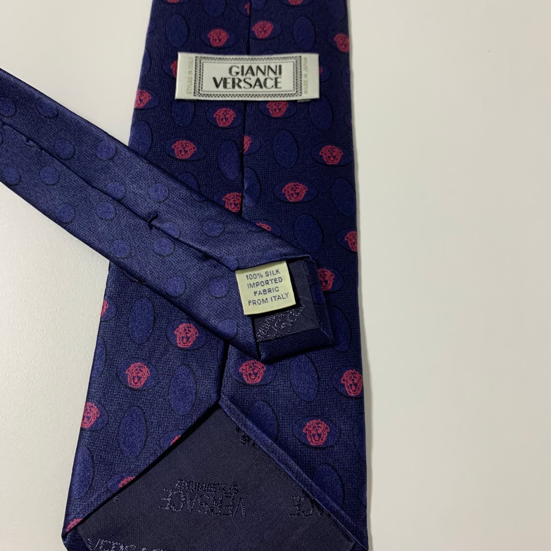 베르사체(VERSACE) 명품 모노그램 클래식넥타이 A+등급 9.3cm 상품이미지6