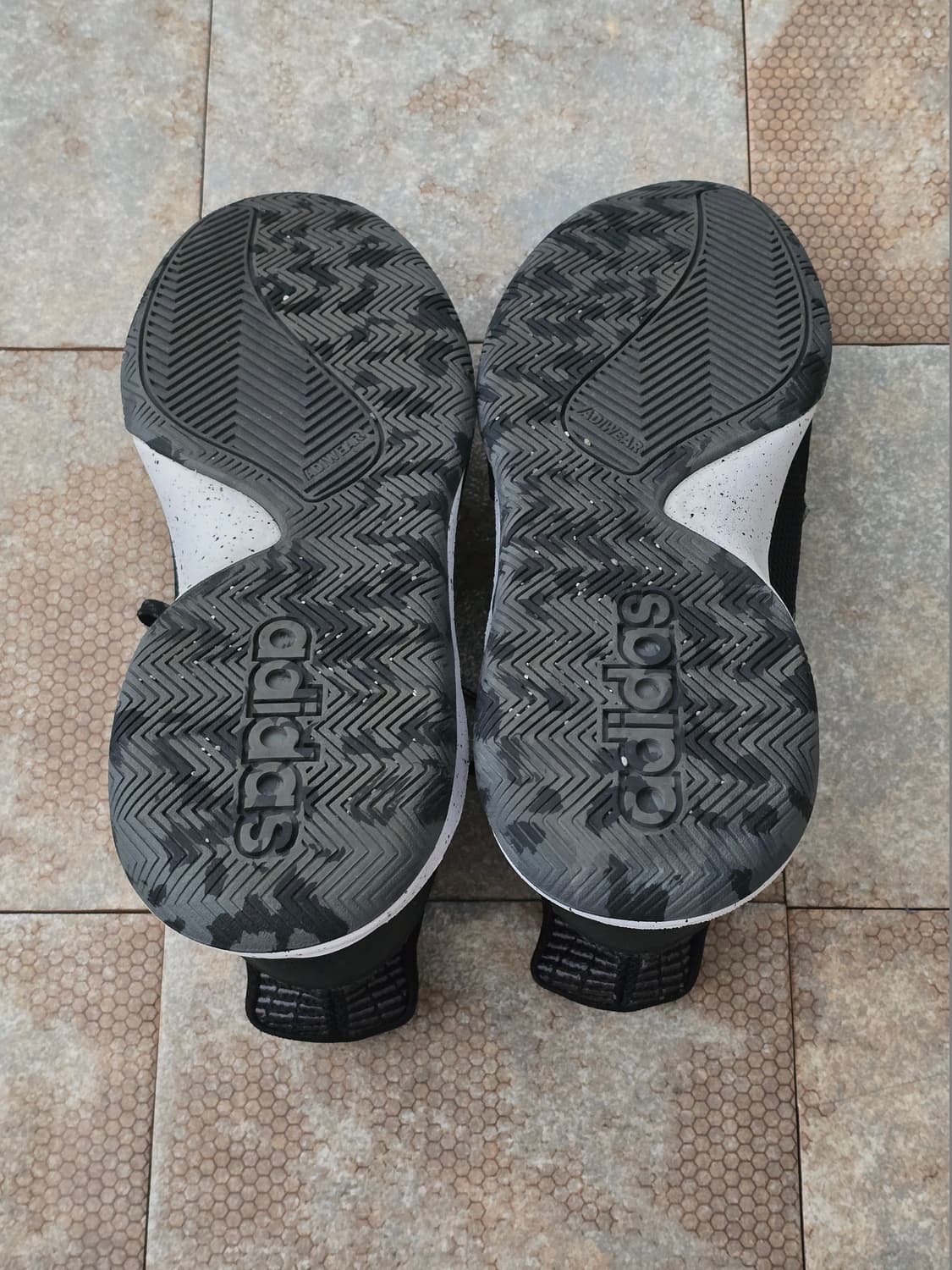 (260)아디다스 런 더 게임 상품이미지8