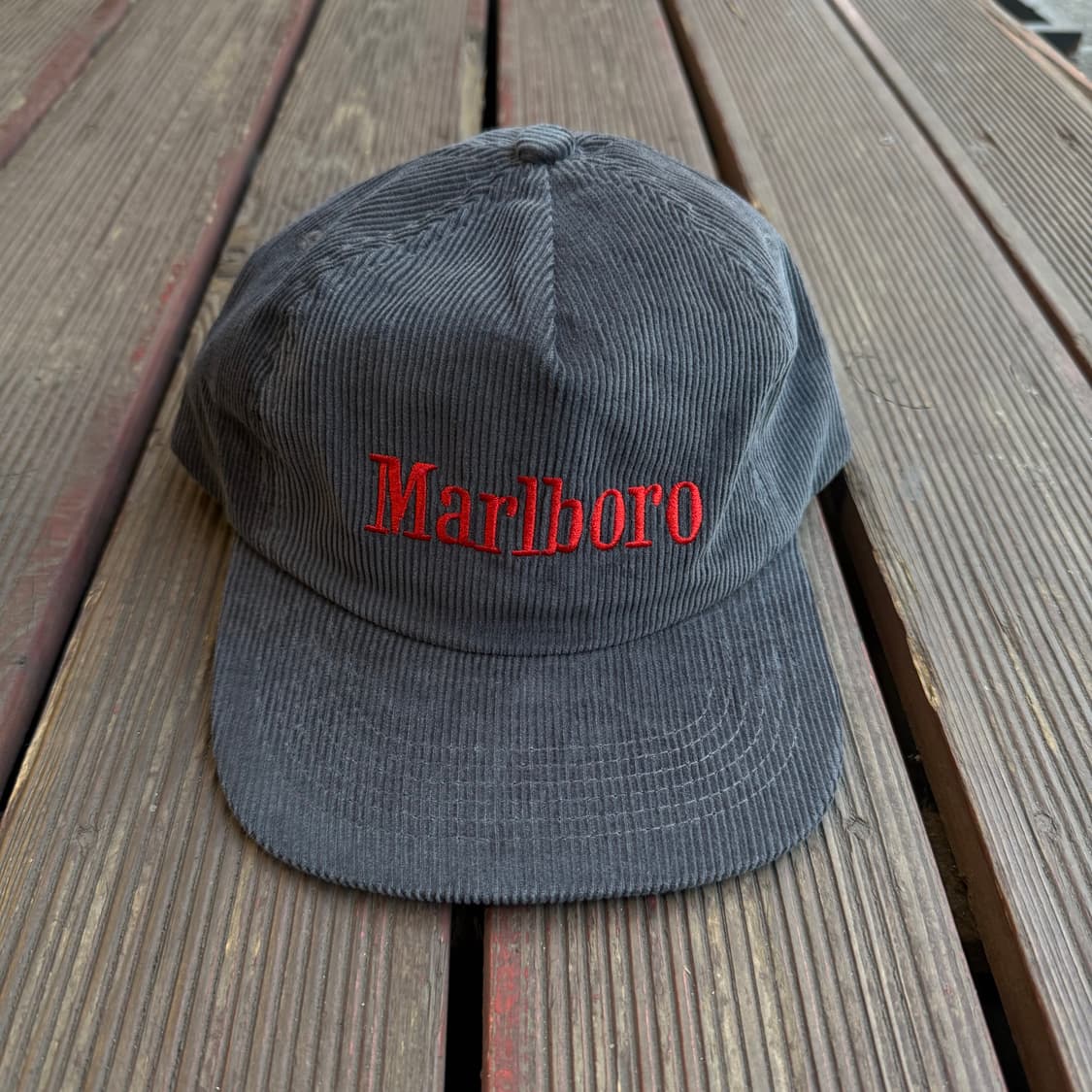 말보로 차콜/레드 캡 상품이미지1