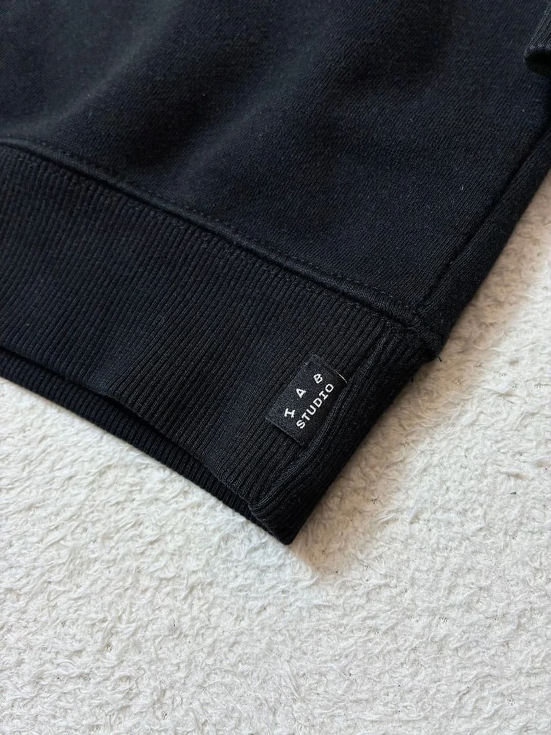 아이앱스튜디오 오버핏 헤비코튼 빅프린팅 맨투맨 PN6892 상품이미지7