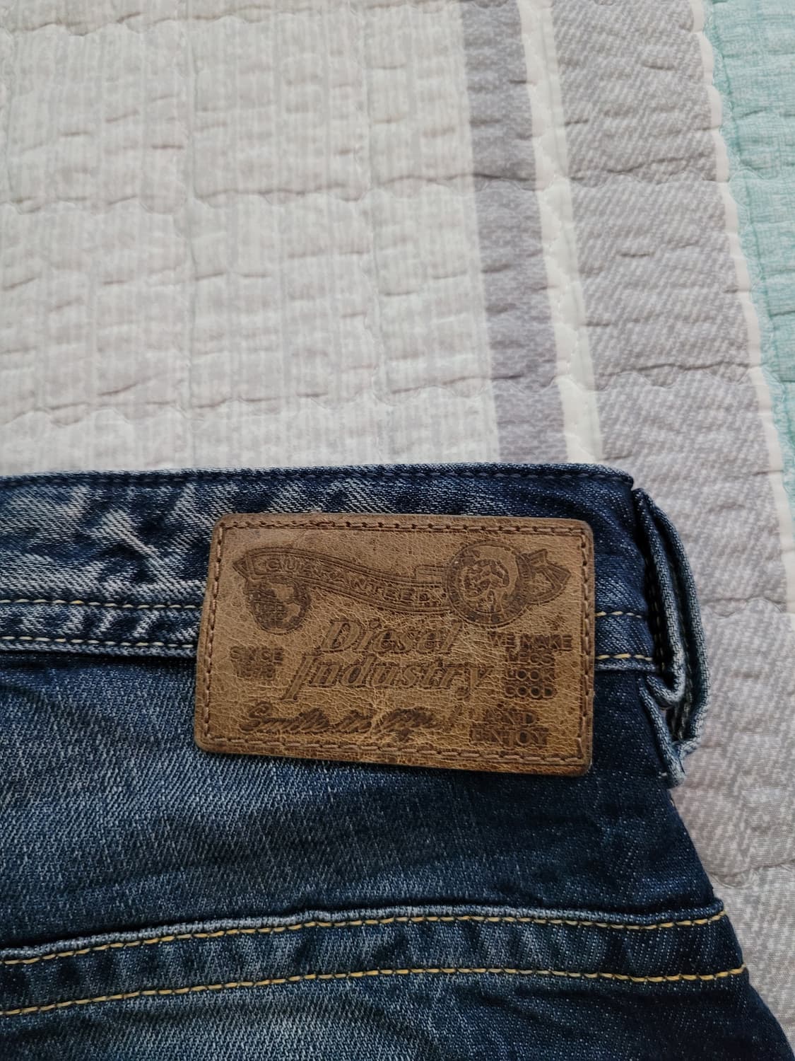 디젤 diesel 타바 8b9 슬림스키니 진청워싱진 탭31 실33 상품이미지8