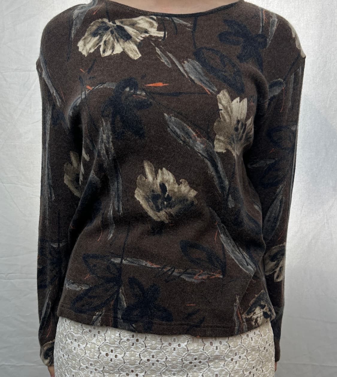 h.port 플라워 긴팔 상품이미지1