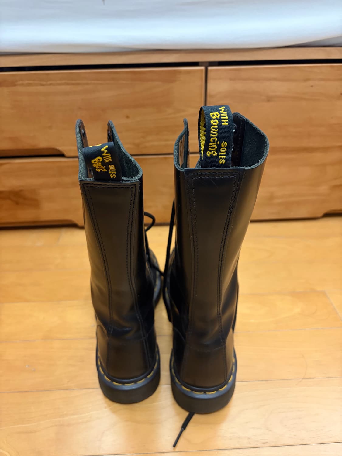 닥터마틴 1914 14홀 230 상품이미지4