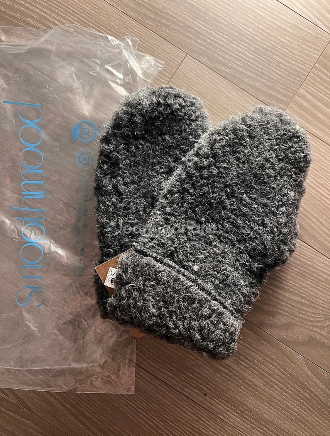 새상품 스무드무드 장갑 Mitten Freeze Dark Gray 상품이미지2