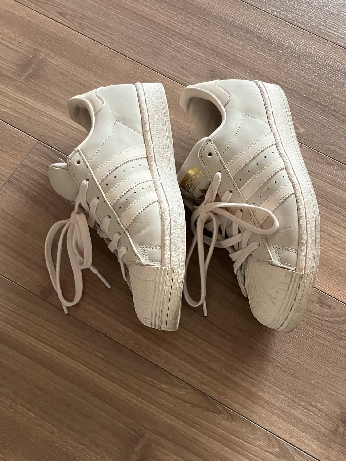 아디다스 슈퍼스타 240 상품이미지2