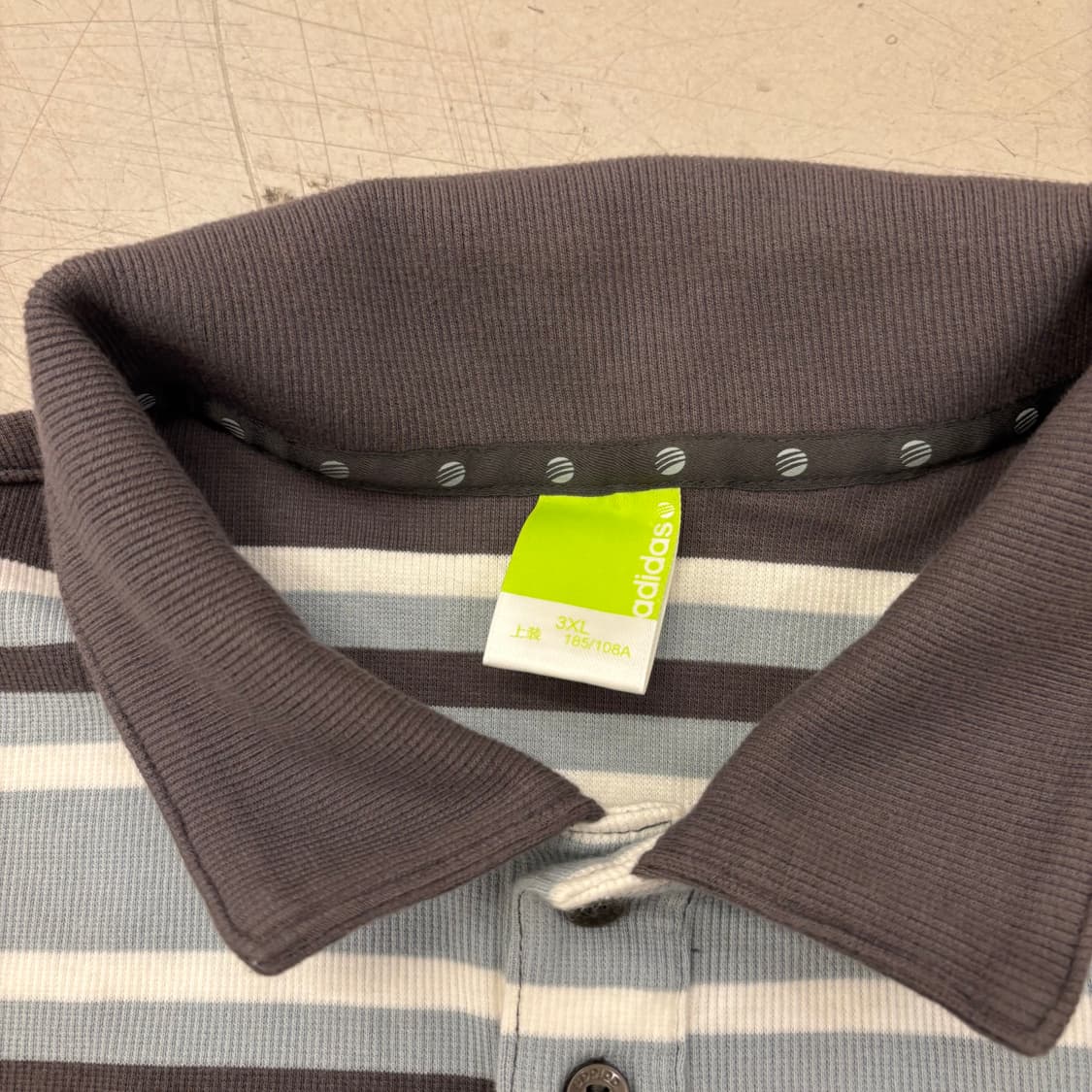 아디다스 스트라이프 카라 티셔츠 상품이미지3