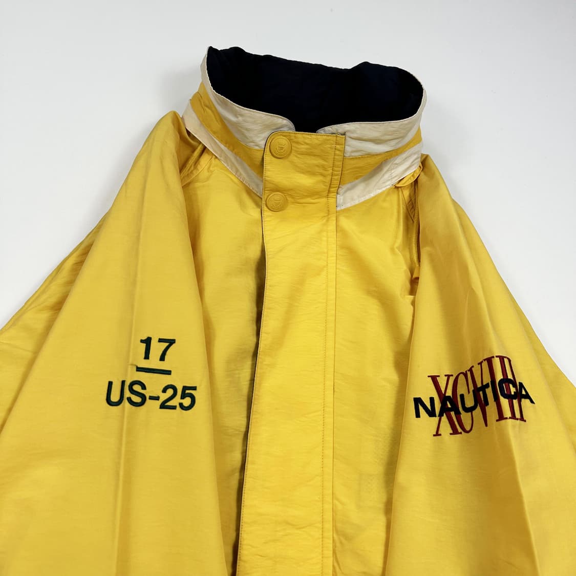 노티카 올드스쿨 자수 바람막이 자켓 (XL) 상품이미지3