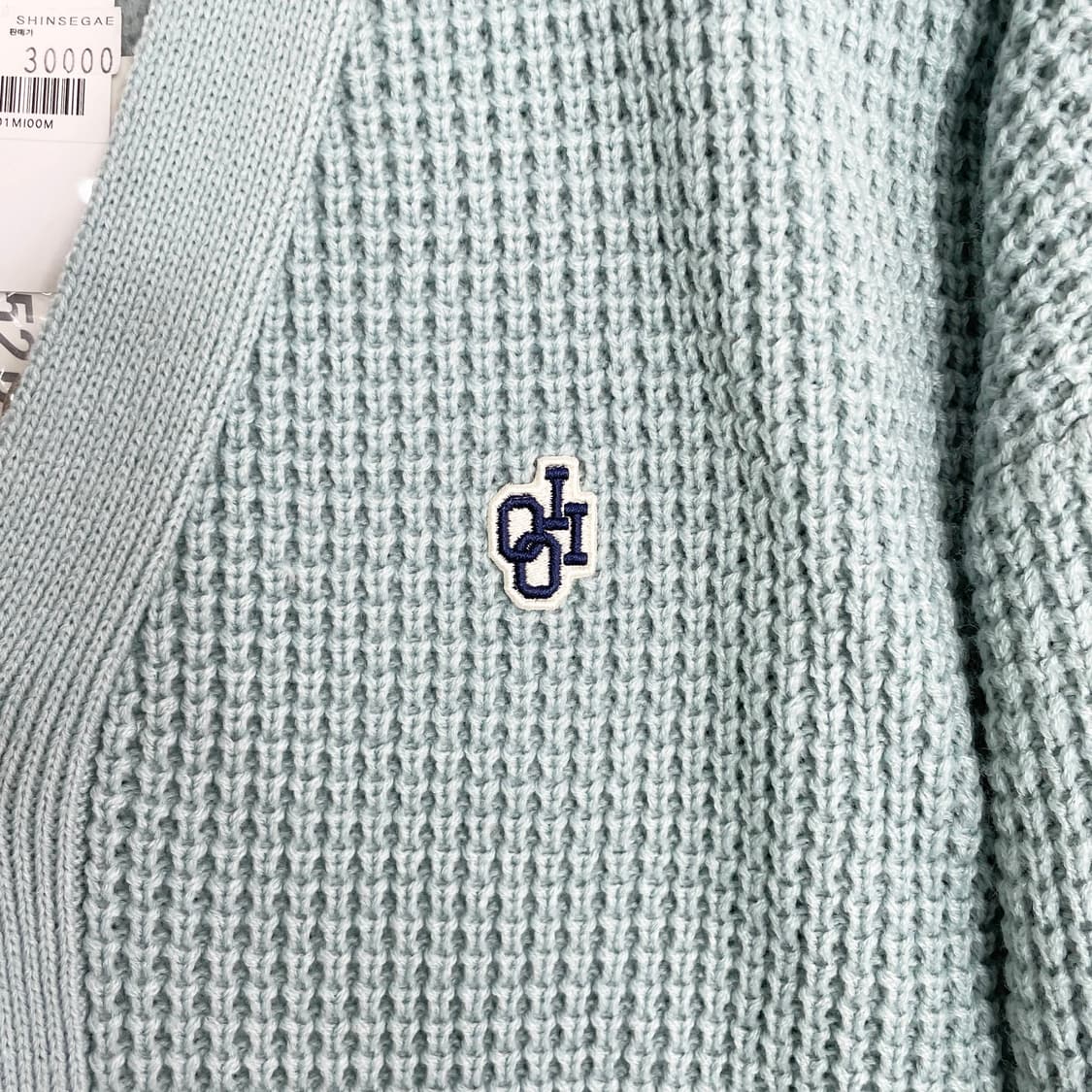 A1 오아이오아이 새상품 와플 니트 가디건 민트  M사이즈 상품이미지4