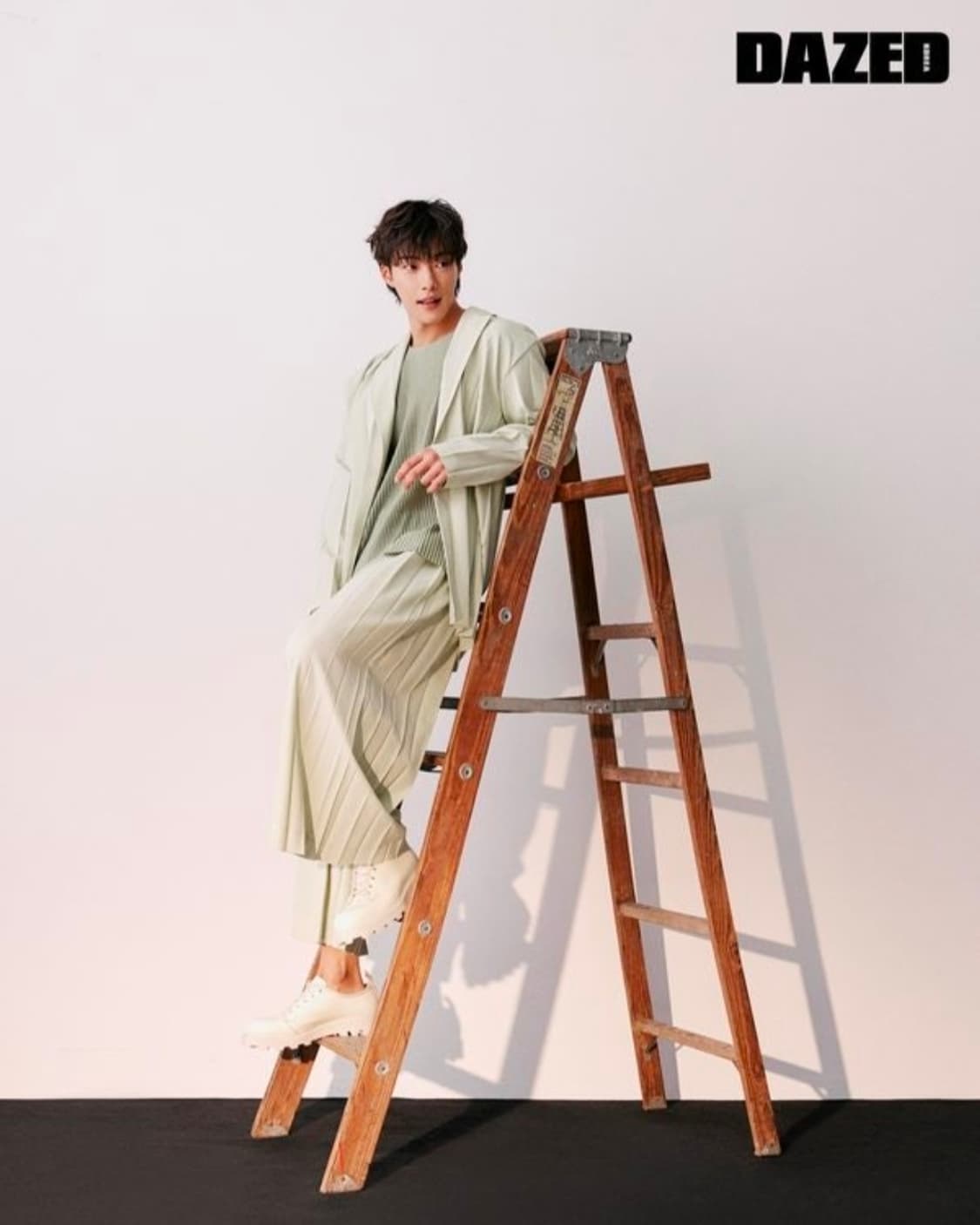 옴므플리세 엣지 앙상블 셋업 2024년 3월 상품이미지2