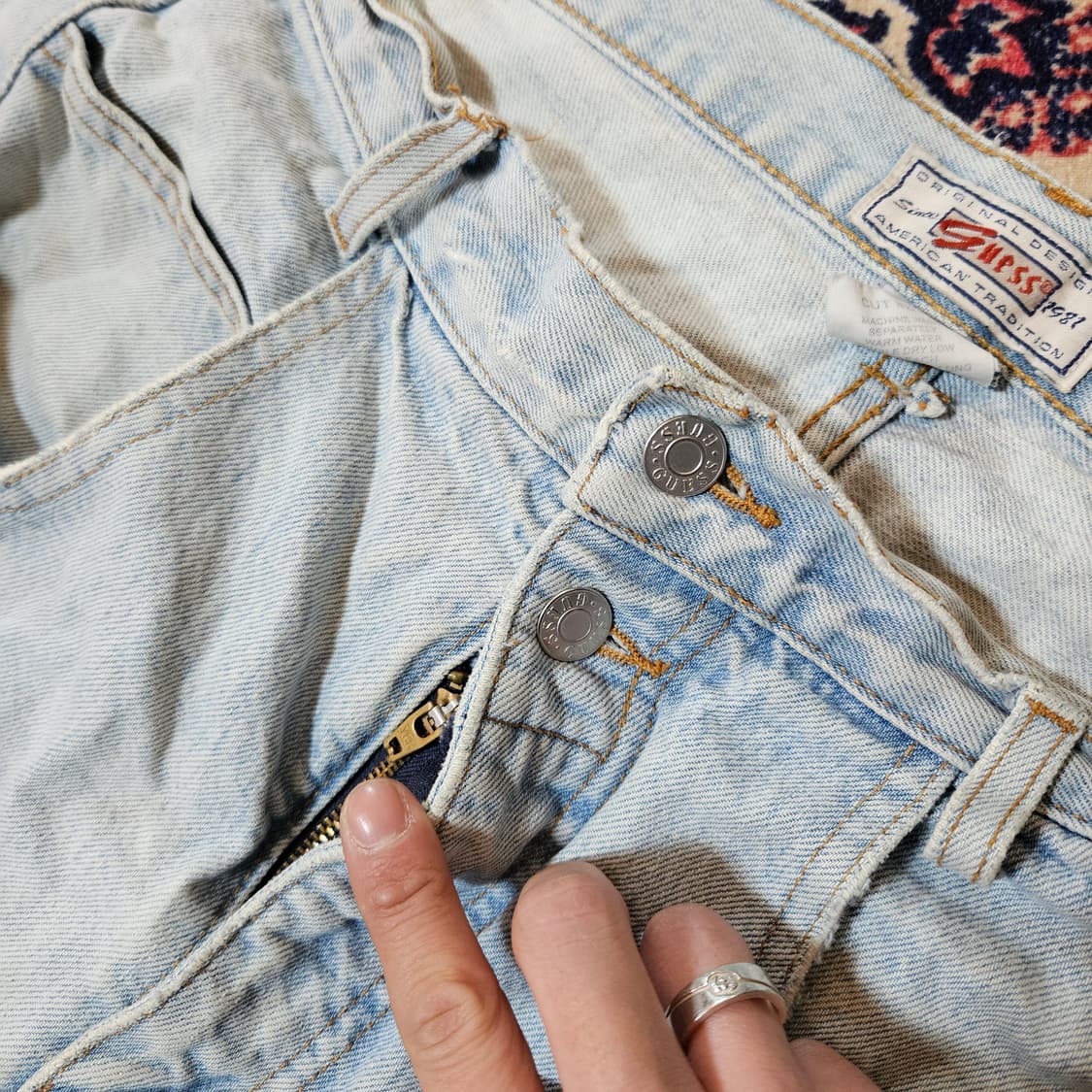 게스(GUESS) 80's 빈티지 투버튼 루즈핏 테이퍼드 데님팬츠 34 상품이미지3