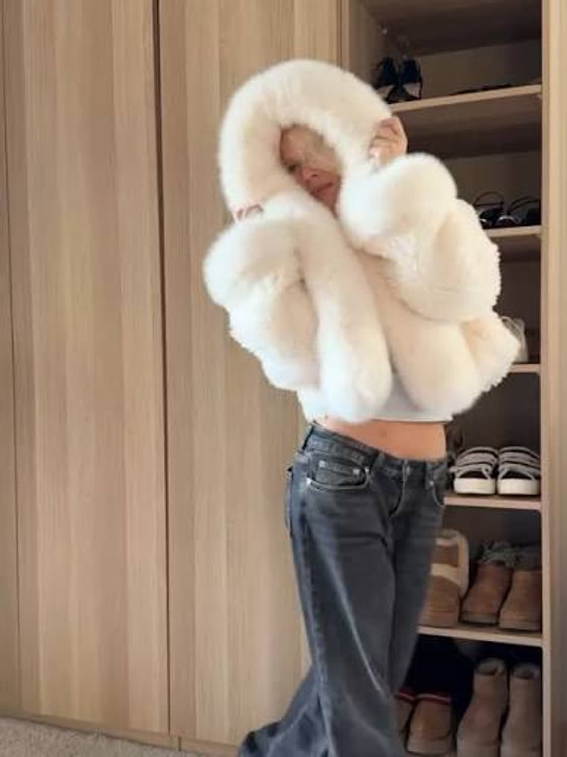 새상품) 해외브랜드 퍼 후드 자켓 블랙 상품이미지7