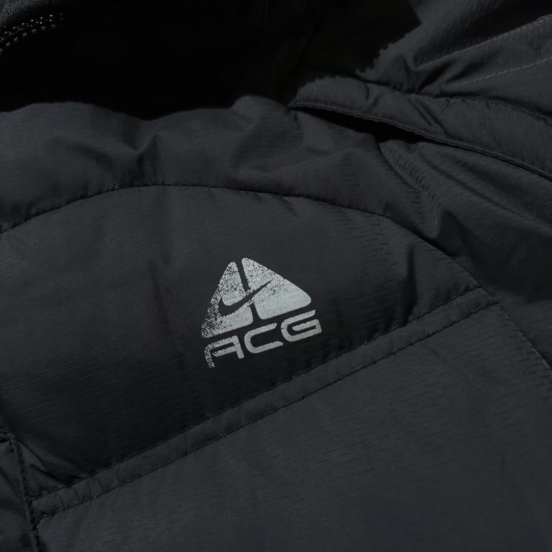 나이키 ACG 체스트로고 구스다운 패딩 파카 상품이미지4