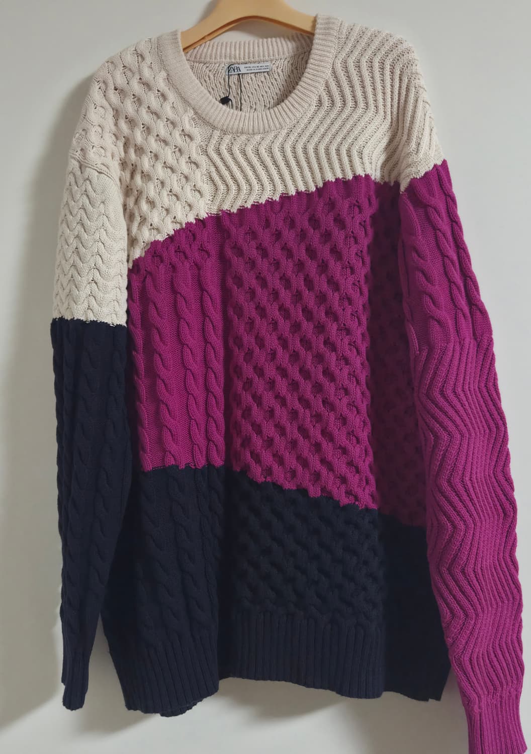 자라 컬러 배색 케이블 니트 스웨터 상품이미지1
