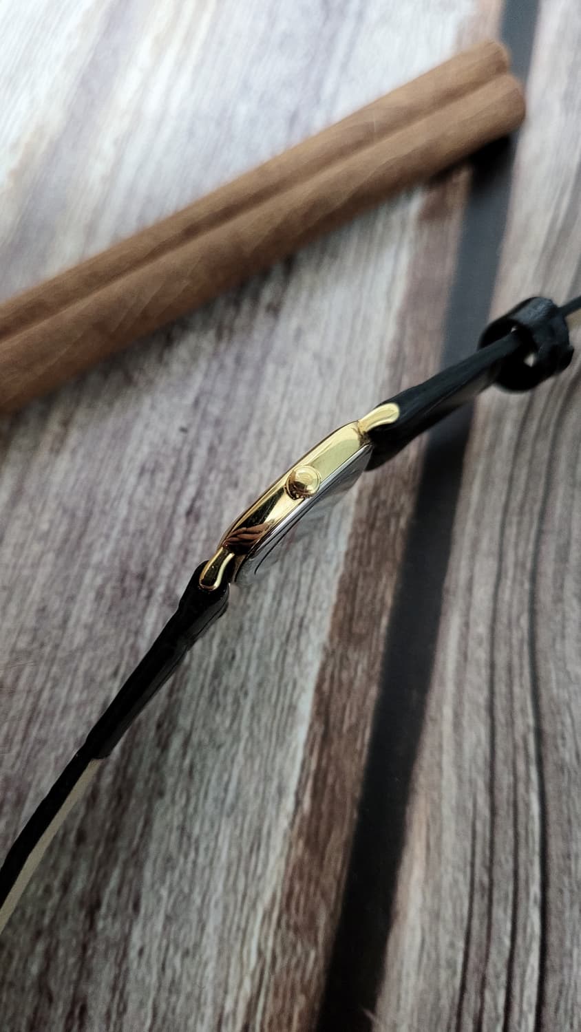 정품 오메가 드빌 로만 인덱스 드레스 쿼츠시계 상품이미지9