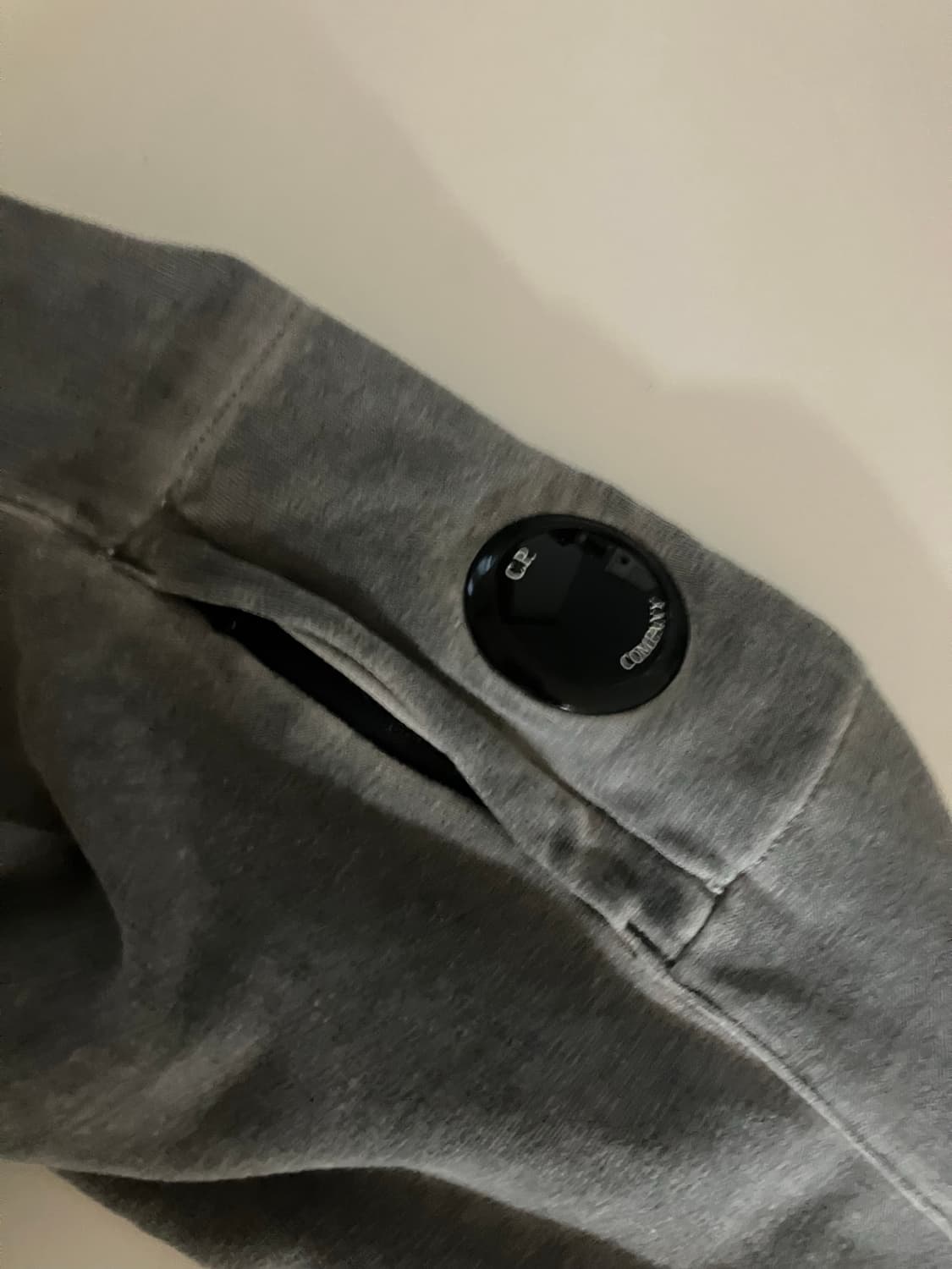 Cp 후드티 (희귀매물) 상품이미지1