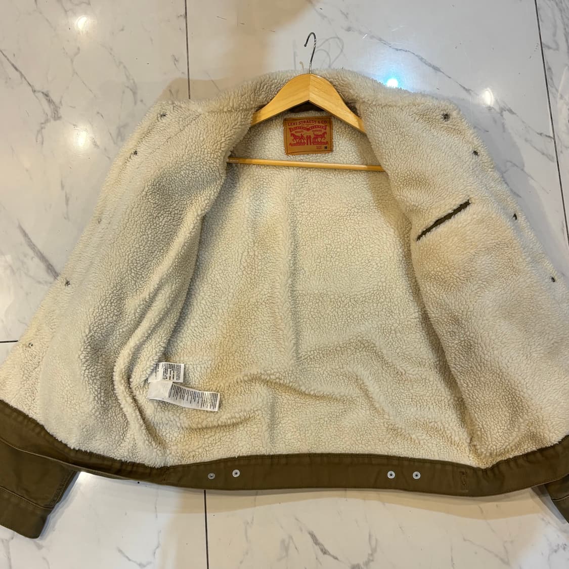 OOS 리바이스 쉐르파 양털 트러커 베이지자켓 M 상품이미지3