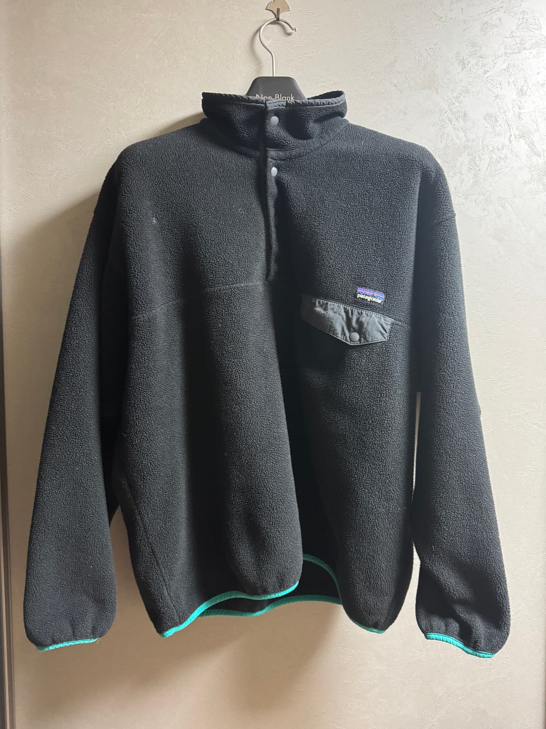 파타고니아 신칠라 블랙 L 상품이미지1